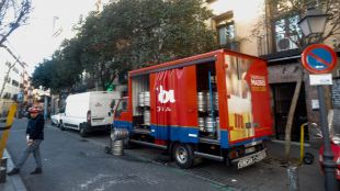 Los transportistas no podrán ni gritar ni cargar con el motor encendido