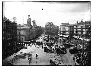 Puerta del Sol entre 1910 y 1935