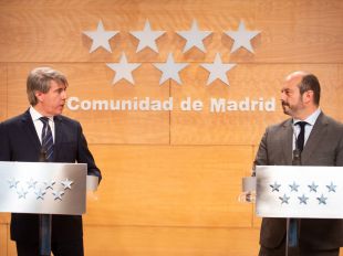 Garrido formaliza su dimisión como presidente