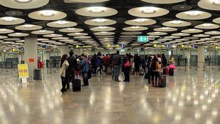 Huelga indefinida de los trabajadores de seguridad de Barajas desde el sábado
