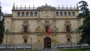 Fachada de la Universidad de Alcalá.