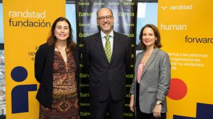 Bankia y Randstad renuevan su programa ‘Empleo en Red’, que ya ha dado trabajo a 650 clientes de la entidad