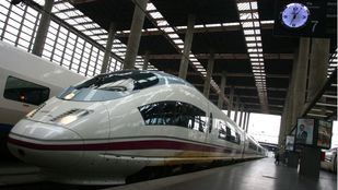 Renfe cancela 46 trenes por la huelga en Adif