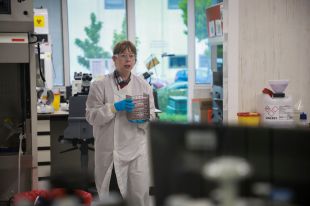 Un paso adelante contra la malaria: comienza a aplicarse una vacuna experimental