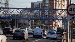 Un centenar diario de multas en la A-5 desde la instalación de los semáforos