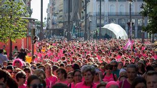 La Carrera de la Mujer provoca cortes de tráfico en la capital
