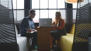 Trabajo aclara las dudas sobre el registro de jornada laboral