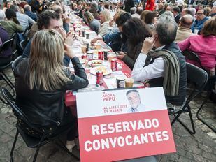 Pepu se va de tapas con (pocos) vecinos en la Plaza Mayor