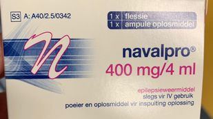 Medicamento Navalpro en idioma Africans, que el sindicato SATSE denuncia que ha distribuido el Hospital de Getafe.