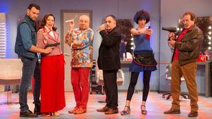 Por los pelos: asesinato entre secadores