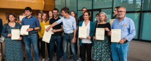 Los nuevos diputados de la Asamblea estrenan acta
