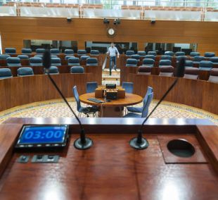 Tiempo límite para Cs: obligado a retratarse con Vox para presidir la Asamblea