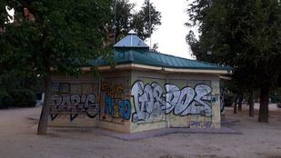 Los quioscos, cedidos a asociaciones del barrio