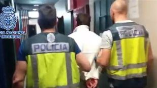 El asesino de Aranjuez, custodiado por la Policía Nacional.