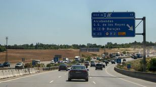 Las obras de mejora de la A-1 reducen un carril en la Avenida de la Transición Española de Alcobendas