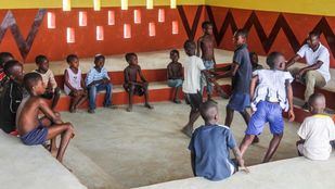 Torneo de pádel solidario para construir nuevas aulas en una escuela de Ghana