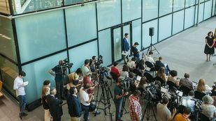 Todos los partidos, pendientes del pacto PP-Ciudadanos