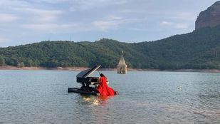 Cine de verano, ballet y hasta tocar el piano en el agua: los mejores planes para este 'finde'