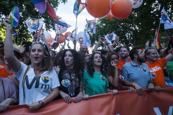 Dirigentes de Ciudadanos, en la manifestación del Orgullo 2019.