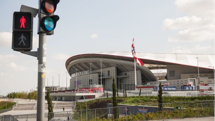 Más aparcamiento residencial y L2 hasta el estadio, peticiones de la FRAVM