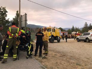 El muro de contención en Rascafría evita que el incendio de La Granja penetre en Madrid