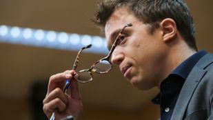 Errejón ya ejerce como contrapoder de IU y Podemos