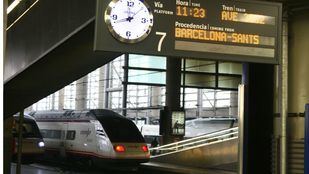 Huelga en Renfe: cancelados 360 trenes en plena operación retorno