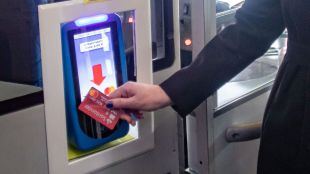 Pagar con tarjeta en los 'buses' será posible en septiembre