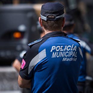 Detenido por grabar las partes íntimas de varias mujeres en Aluche