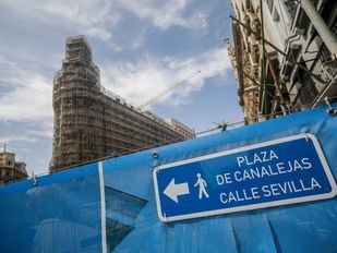 Vox pide sincronizar los semáforos de la Carrera de San Jerónimo y Mayor para acabar con los atascos