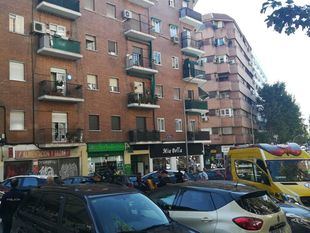 Detenida la mujer que se lanzó al vacío con su hija de dos años: ambas heridas graves