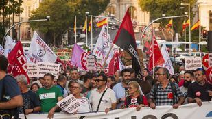 Trabajadores de Metro, a la calle por un transporte de calidad