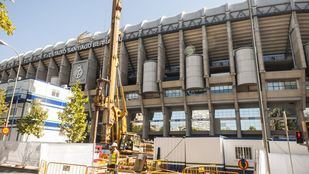 El Santiago Bernabéu, vallado: así avanzan las obras