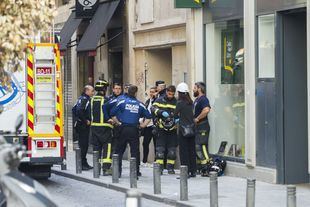 Fallece un obrero al caer desde 8 pisos en un hotel de la Gran Vía