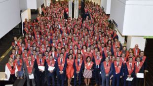 Más de 450 empleados de CaixaBank se gradúan en el Máster en Negocio Bancario y Gestión y asesoramiento de clientes de la Universitat Pompeu Fabra