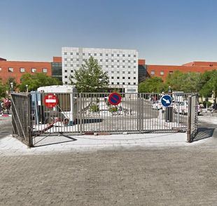 La Policía detiene a un hombre por intentar estrangular a una paciente del Hospital