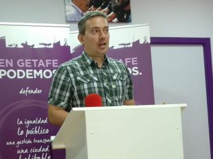Dimite y deja sus funciones el concejal de Podemos Daniel Pérez