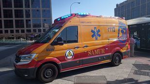 Un motorista de 52 años, grave tras chocar contra un vehículo