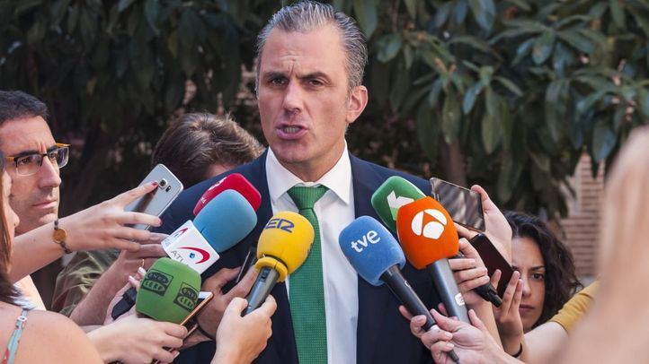 Smith asegura que fue increpado en una acción 'premeditada y orquestada' por la izquierda