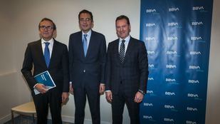 La economía madrileña se ralentiza, pero se prevé que supere en 2020 el nivel de empleo precrisis