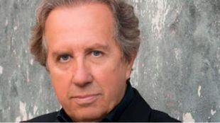 El polifacético Javier Elorrieta presenta en Clamores su disco 'Avec le temps'