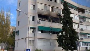 Un aparatoso incendio en Hortaleza deja varios heridos