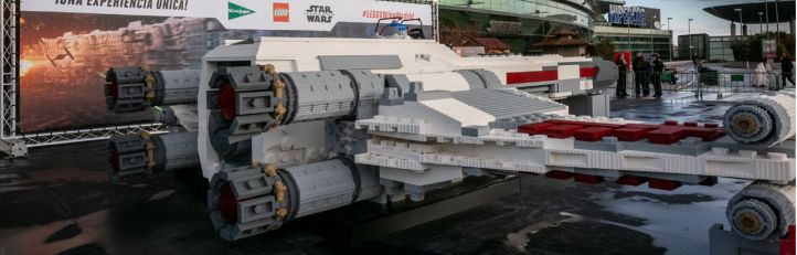 El Corte Inglés trae a España la nave X-Wing de Star Wars a tamaño real de la mano de LEGO y Disney