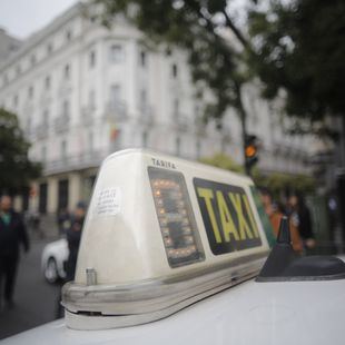 Aprobada la tarifa cerrada del taxi, con descuento del 10% en episodios de alta contaminación