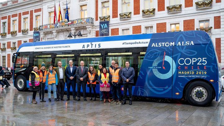 Autobuses eléctricos cero emisiones operados por Alsa para el traslado de los voluntarios durante la Cumbre del Clima.