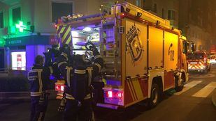 Los Bomberos realizan más de 100 intervenciones este viernes en Madrid