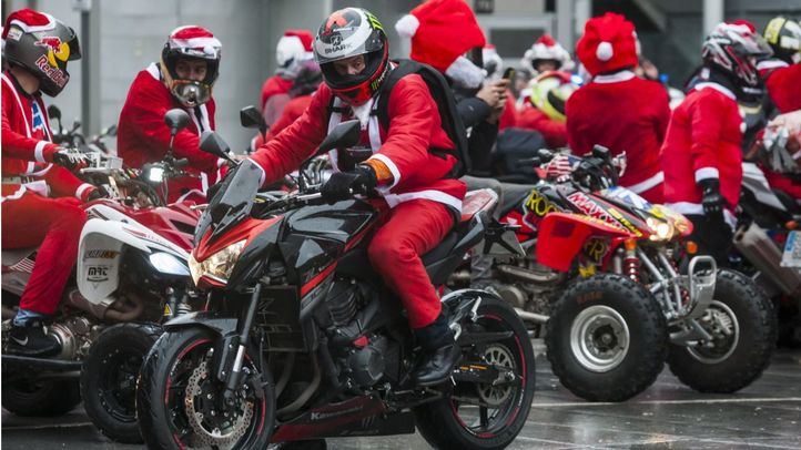 Los Papá Noeles moteros conquistan Madrid