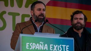 Santiago Abascal protagoniza la concentración de España Existe con la lectura de un manifiesto