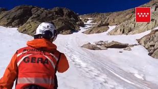 Fallece un montañero al precipitarse en el risco de los Claveles