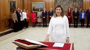 Yolanda Díaz recuerda al extrabajador de Metro fallecido en su toma de posesión